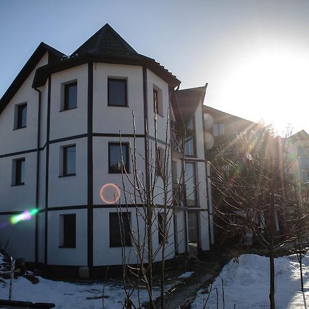 Preluky Hotel Boekovel Buitenkant foto